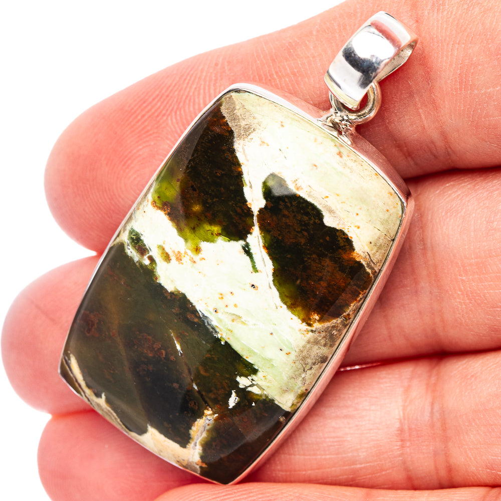 Chrome Chalcedony Pendant 17/8" (.925 Sterling Silver)