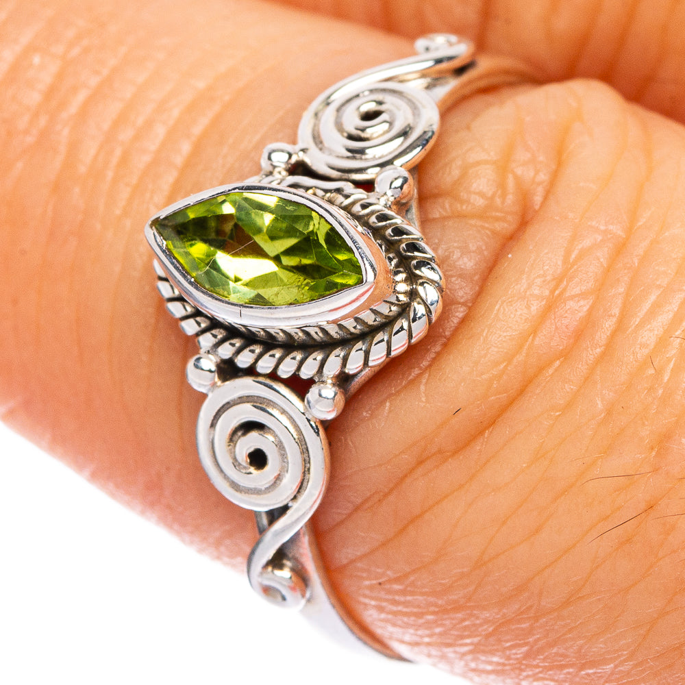 Peridot Dainty Ring Size 8 (925 Sterling Silver) R1213