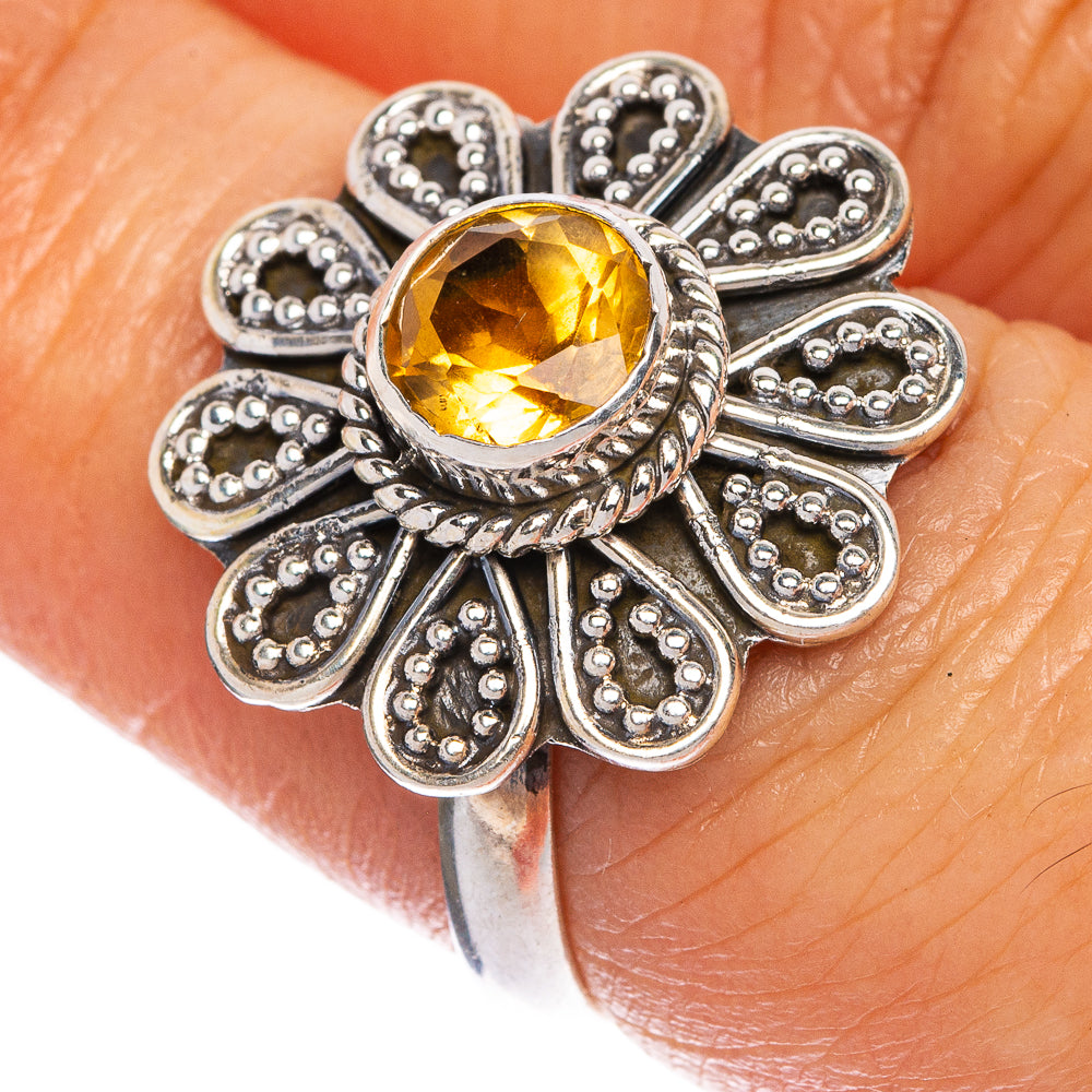 Faceted Citrine Flower Ring Size 7 (925 Sterling Silver) R1088