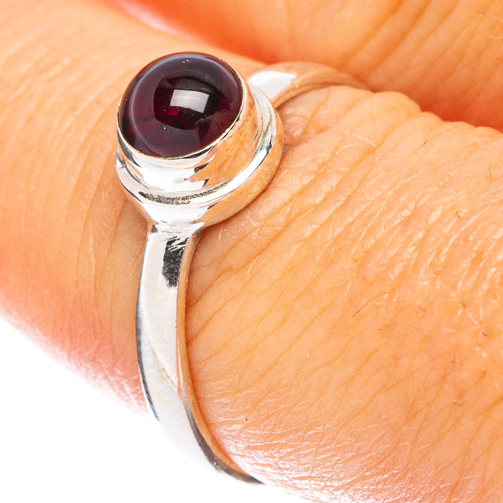 Garnet Dainty Ring Size 8 (925 Sterling Silver) R5271