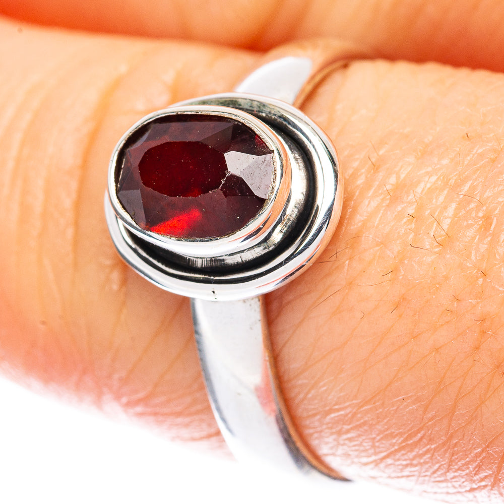Value Garnet Large Flower Ring Size 8.25 (925 Sterling Silver) R3070