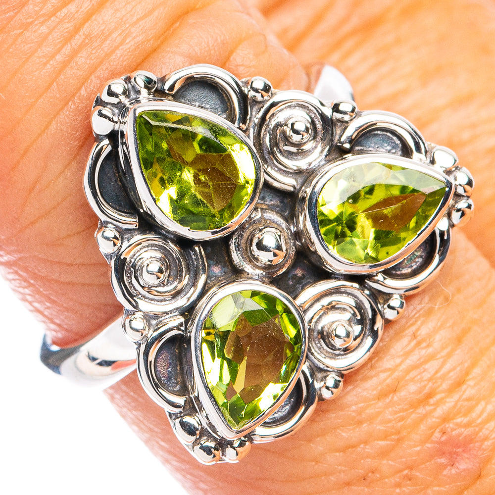 Premium Peridot Ring Size 8 (925 Sterling Silver) R8181
