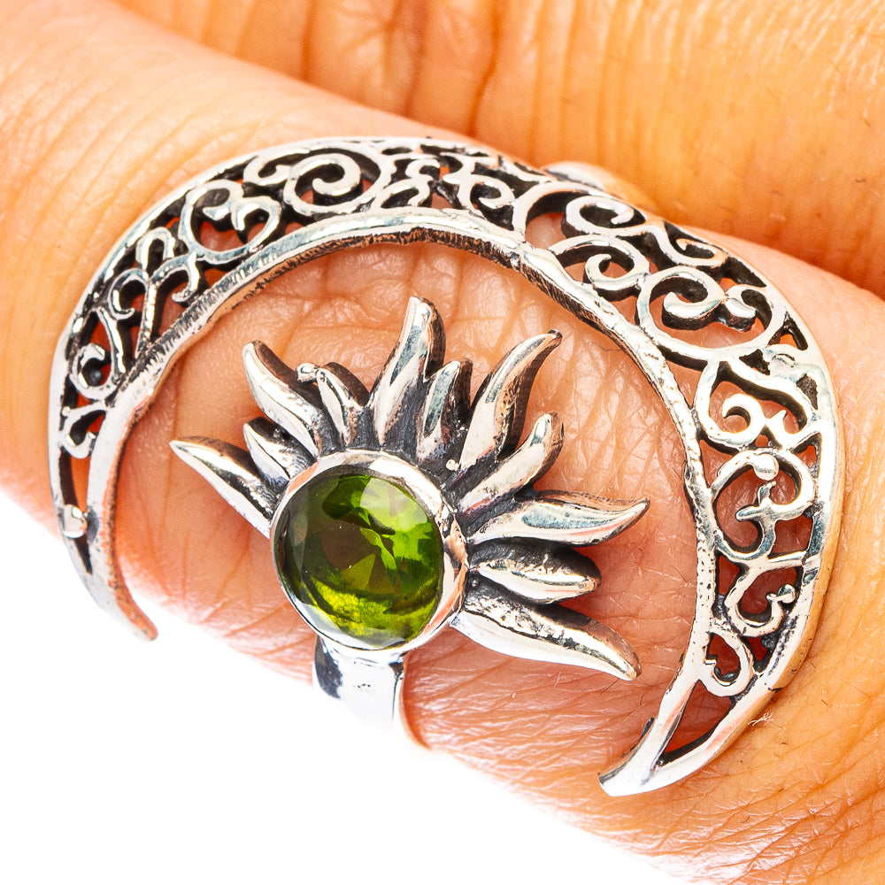 Peridot Moon Sun Dainty Ring Size 7 Adjustable (925 Sterling Silver) R5244