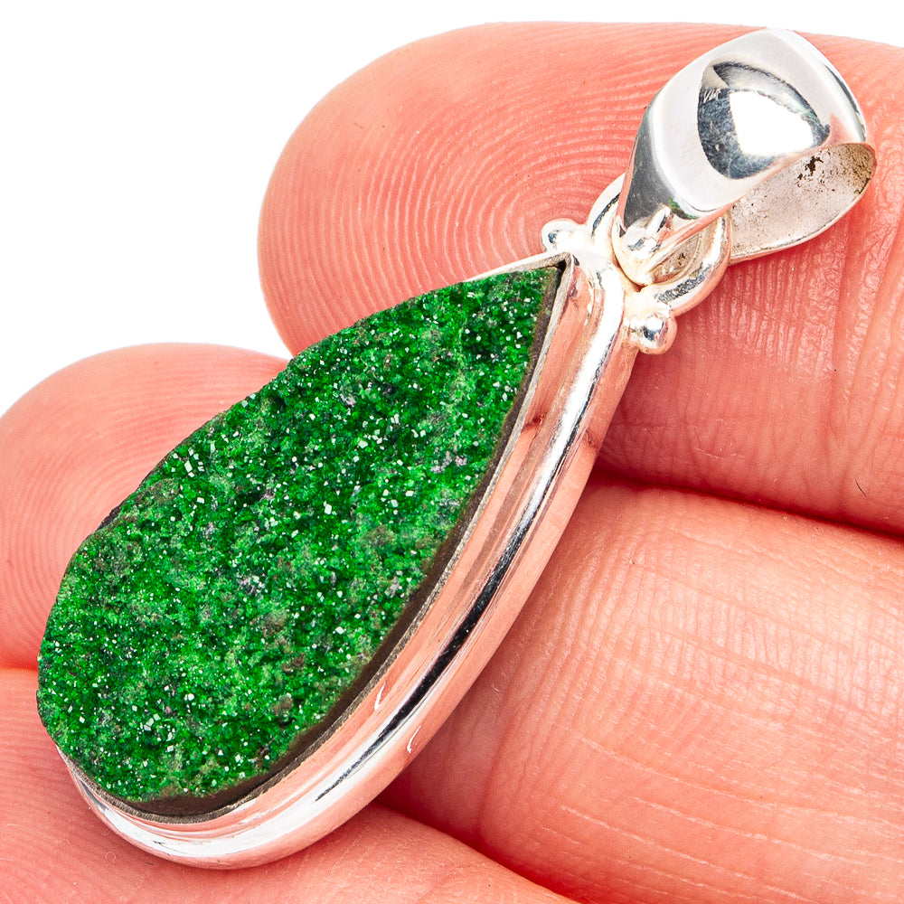 Rare Uvarovite Garnet Pendant 1 3/8" (925 Sterling Silver) P45107