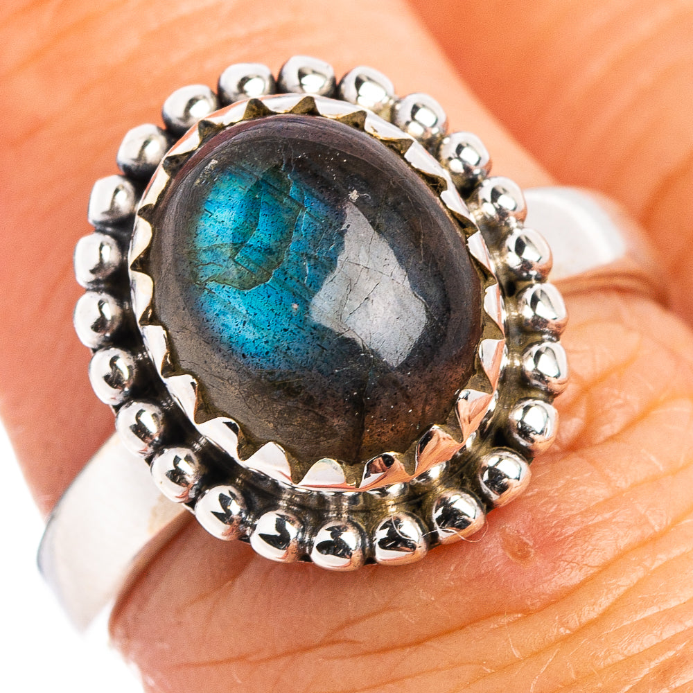 Labradorite Ring Size 7 (.925 Sterling Silver)