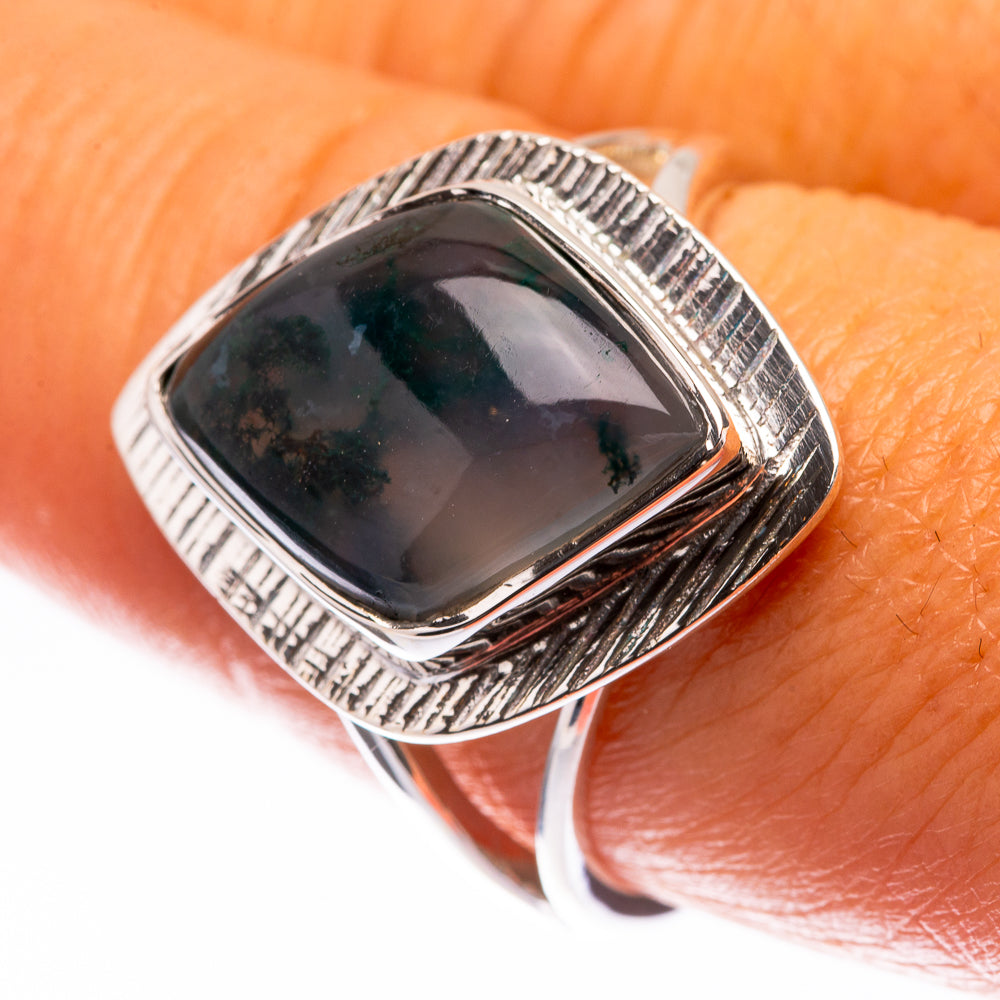 Premium Green Moss Agate Ring Size 9 (925 Sterling Silver) R141883