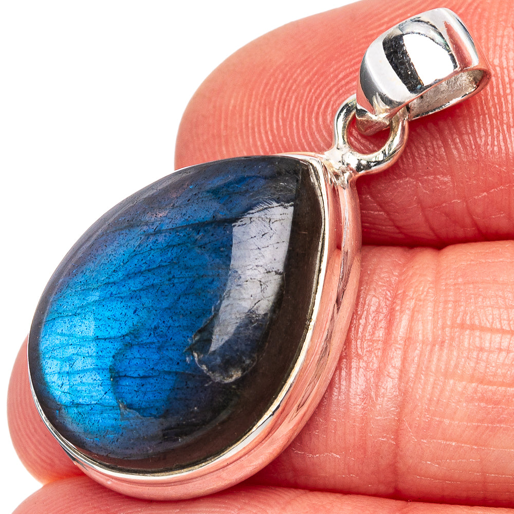 Labradorite Pendant 1 1/4" (.925 Sterling Silver)