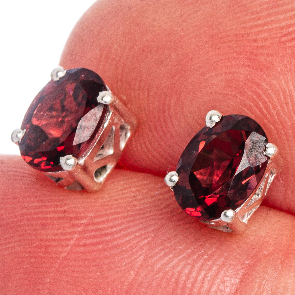 Garnet Dainty Earrings 1/4" (925 Sterling Silver) E433545