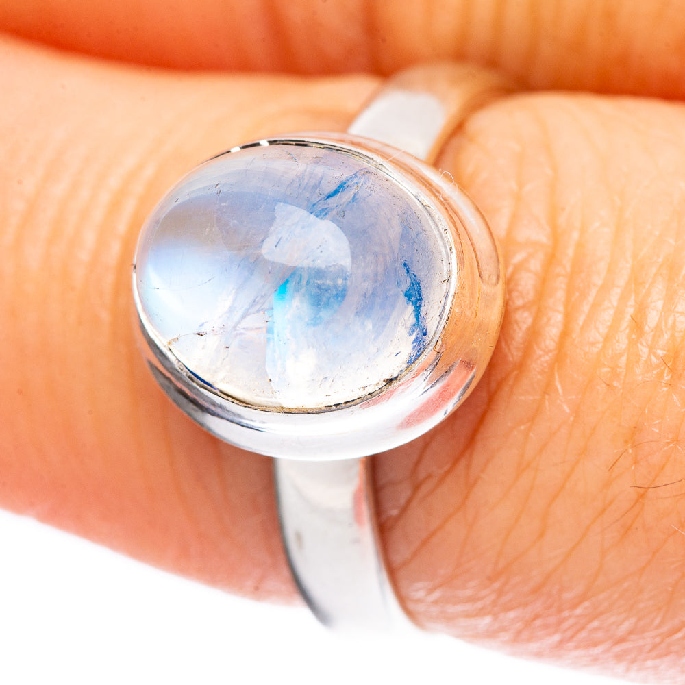 Rainbow Moonstone Ring Size 7.75 (925 Sterling Silver) R3783