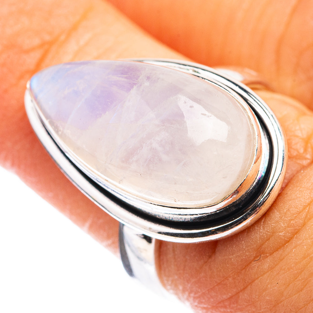 Rainbow Moonstone Ring Size 6.5 (925 Sterling Silver) R142823