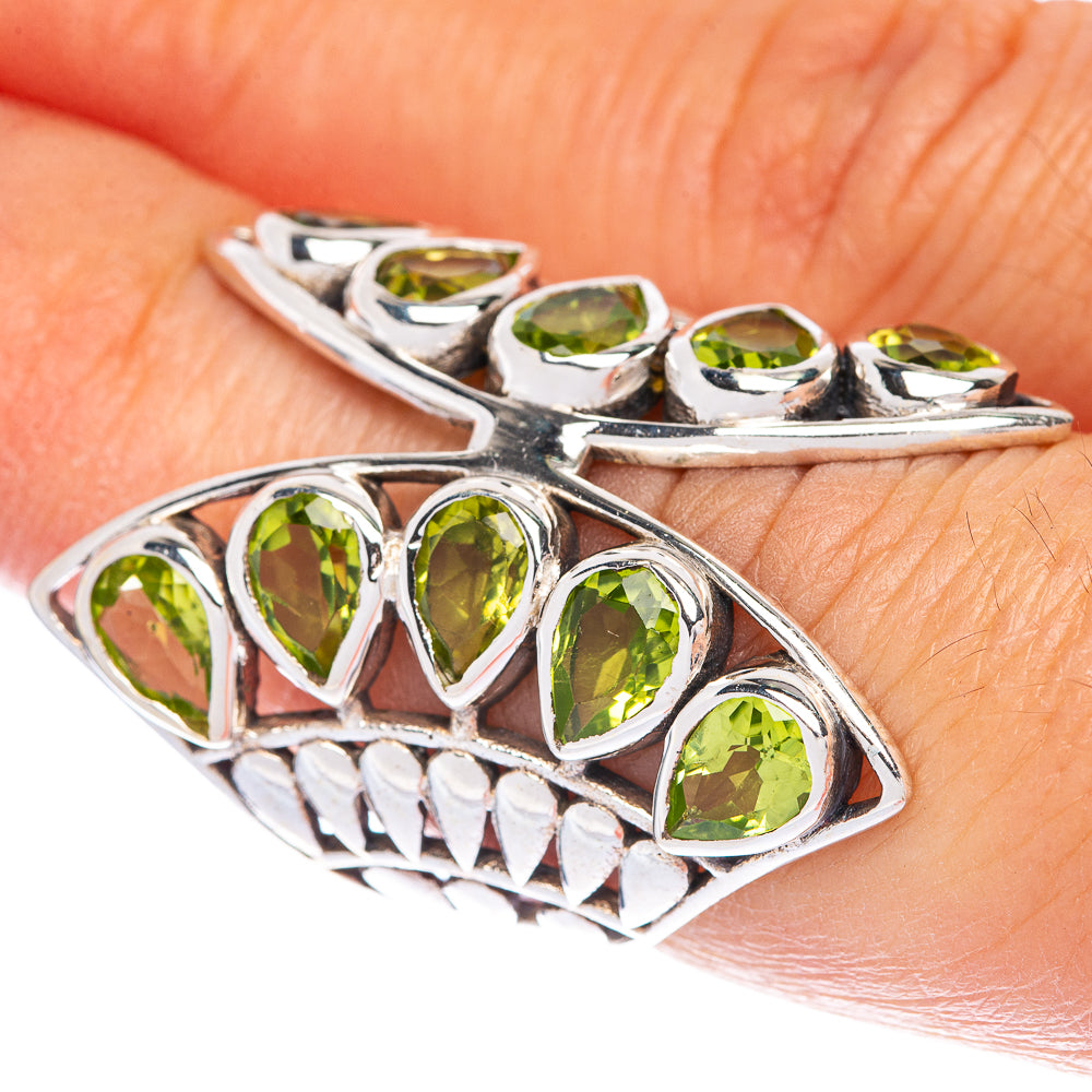 Large Peridot Ring Size 6.25 (925 Sterling Silver) R144677