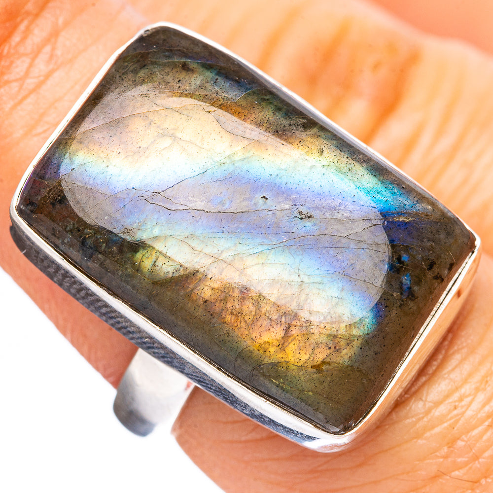 Labradorite Ring Size 7 (925 Sterling Silver) R3802
