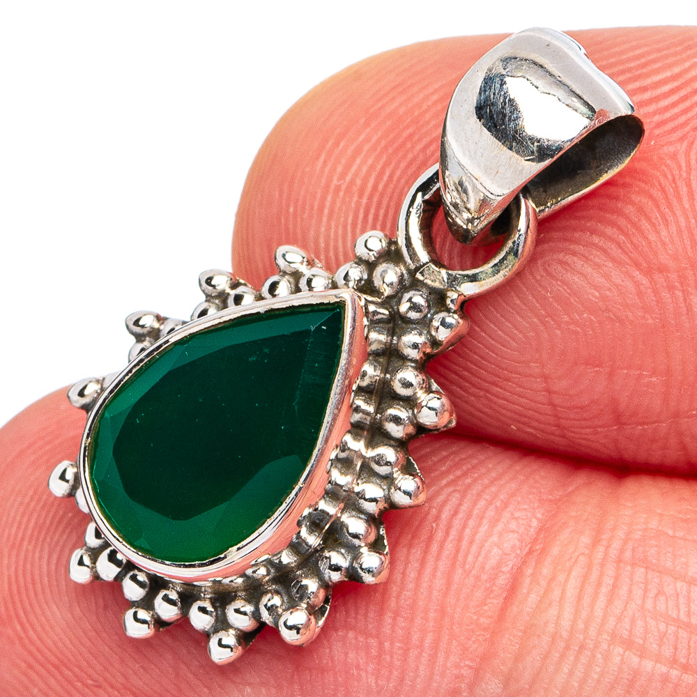 Green Onyx Pendant 1 1/8" (925 Sterling Silver) P45525