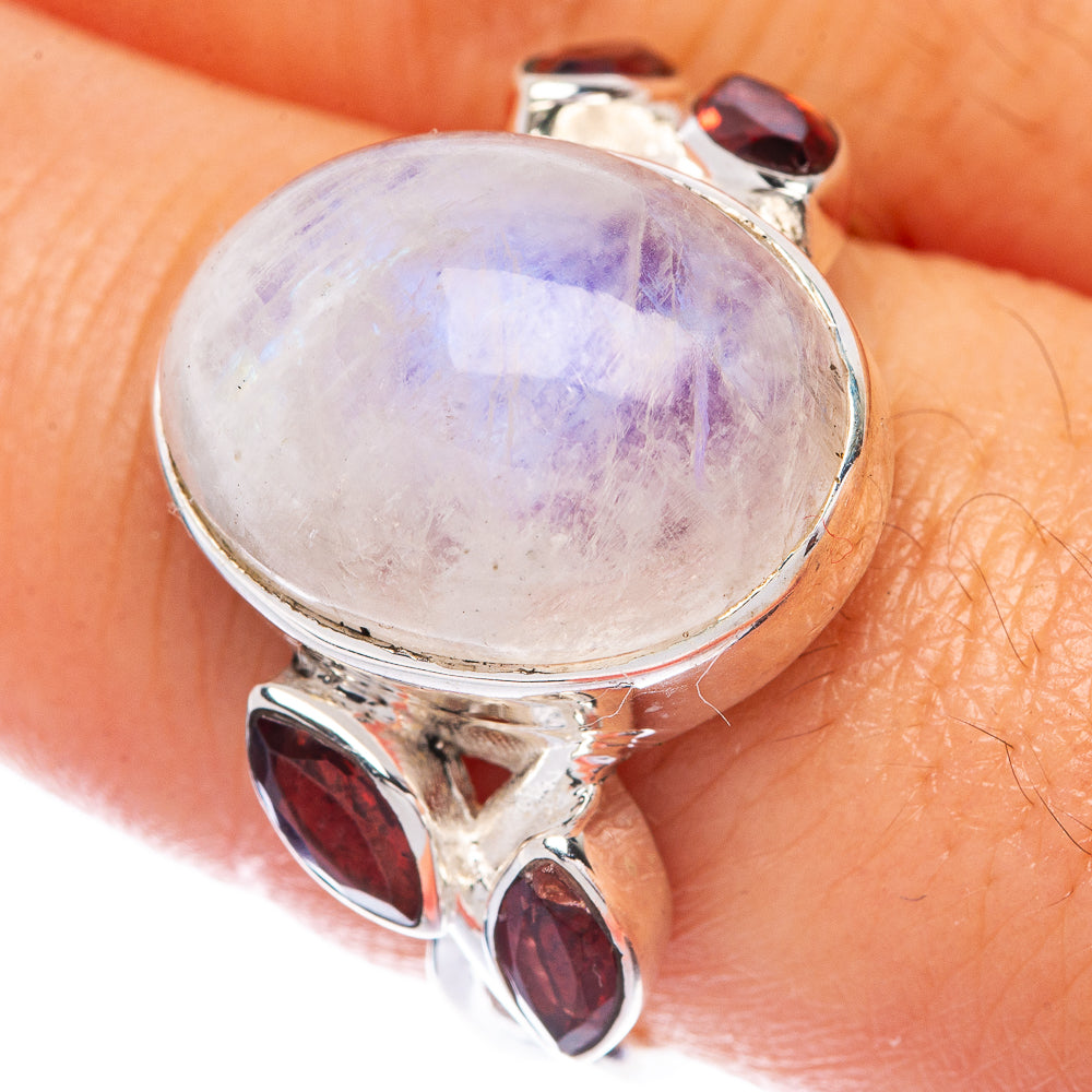 Rainbow Moonstone, Garnet Ring Size 9 (925 Sterling Silver) R144891