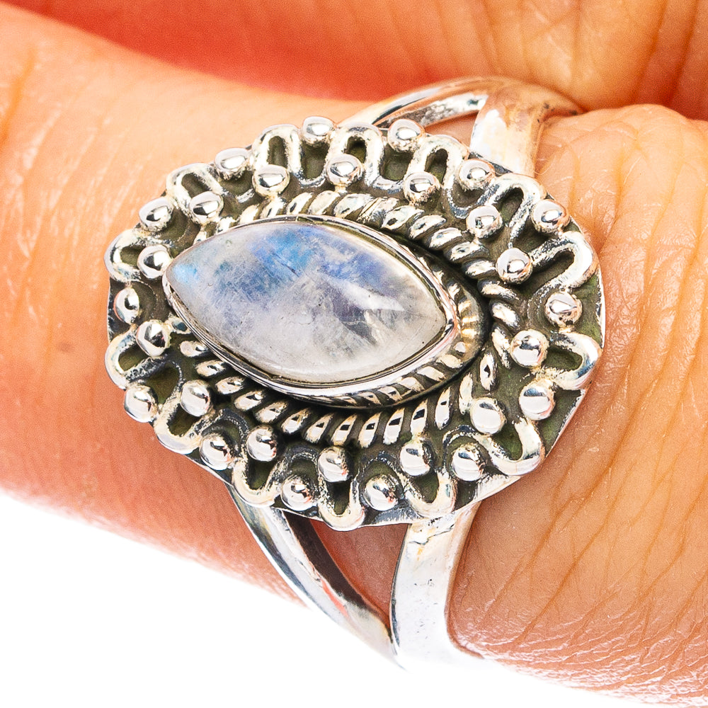 Rainbow Moonstone 925 Sterling Silver Ring Size 6.75 (925 Sterling Silver) R6069