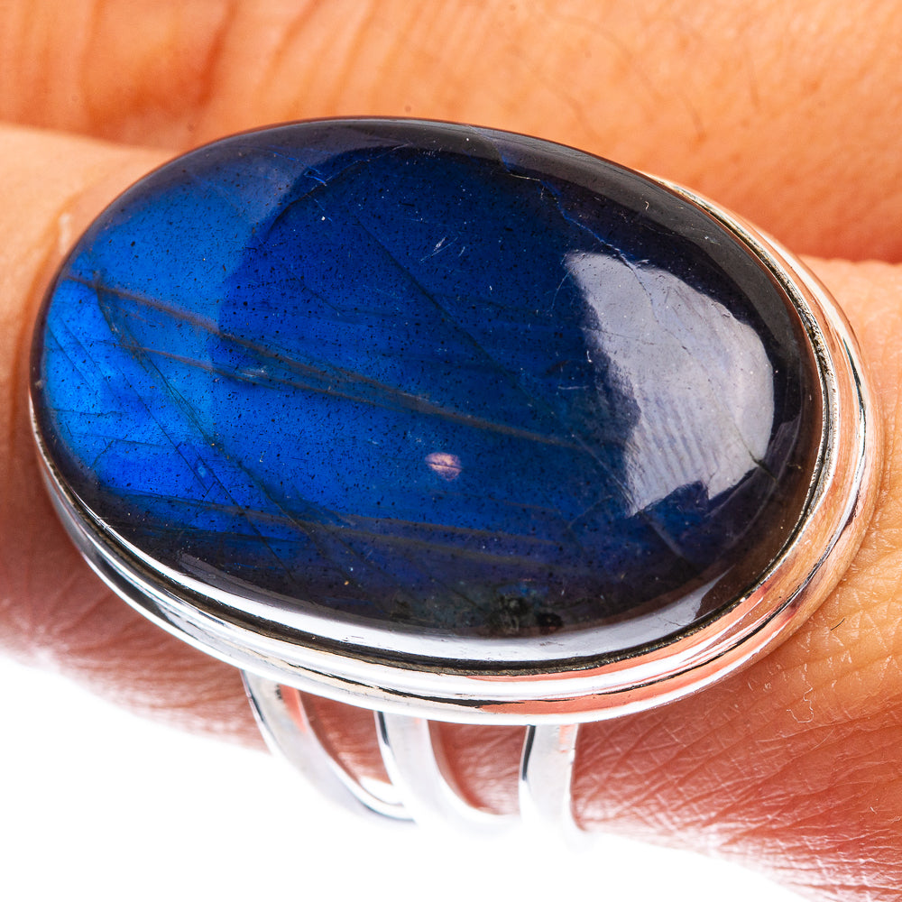 Large Labradorite Ring Size 9 (925 Sterling Silver) R144219