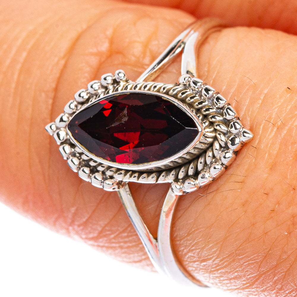 Garnet Dainty Ring Size 8 (925 Sterling Silver) R1166