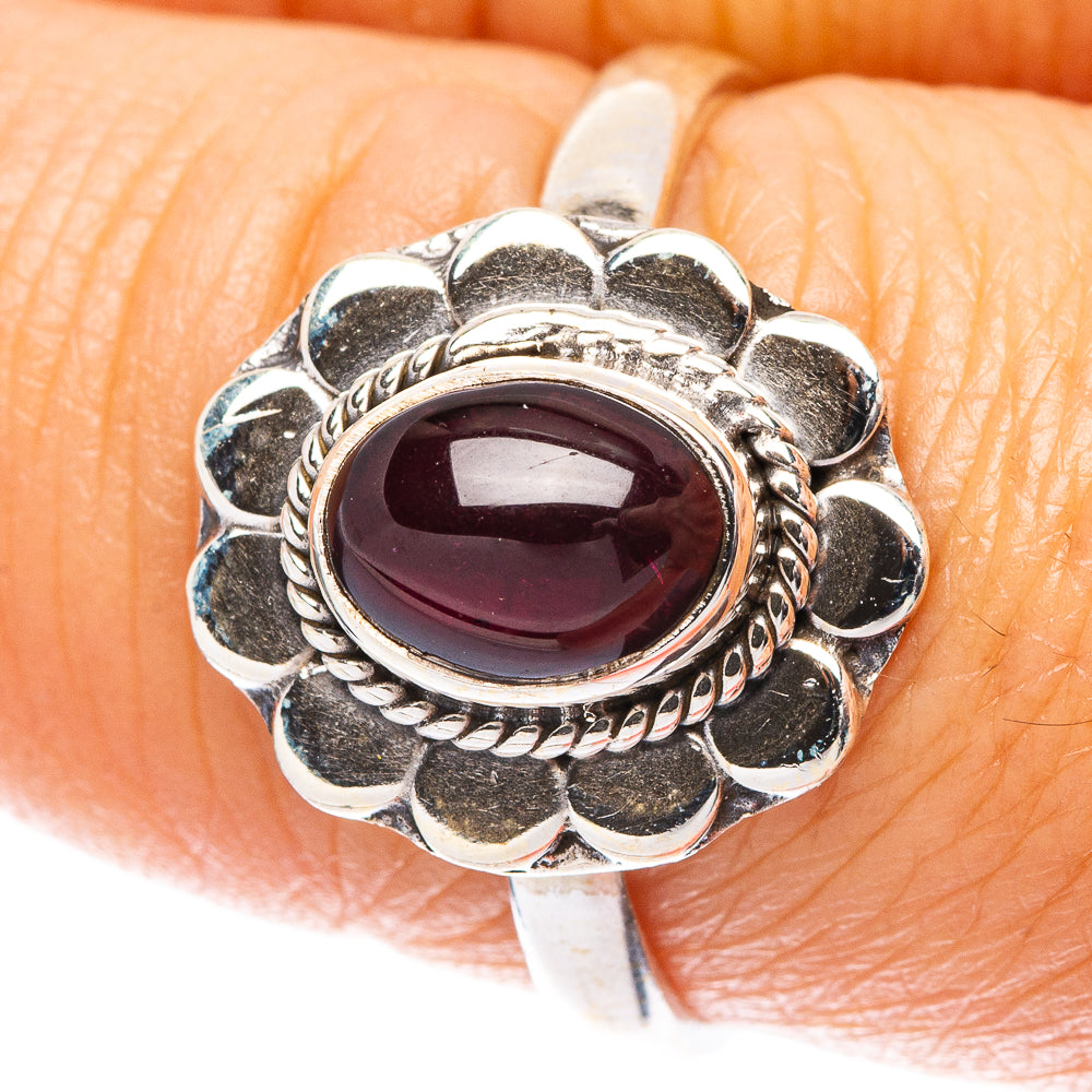 Garnet Dainty Ring Size 8 (925 Sterling Silver) R5731