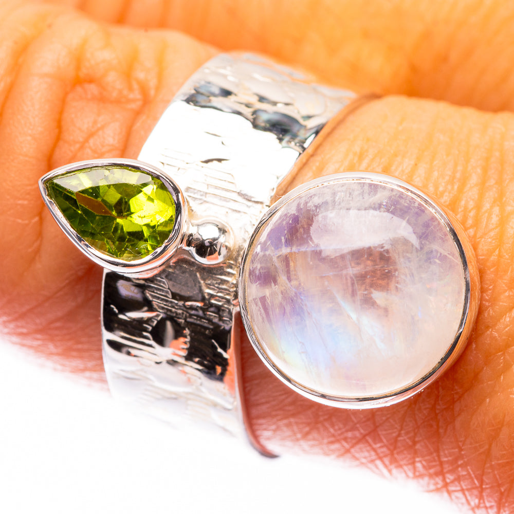 Premium Rainbow Moonstone, Peridot Ring Size 9 (925 Sterling Silver) R141781