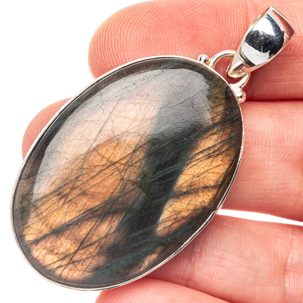 Labradorite Pendant 2 1/8" (925 Sterling Silver) P43158