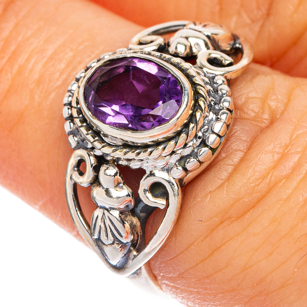 Faceted Amethyst Ring Size 7 (925 Sterling Silver) R1233