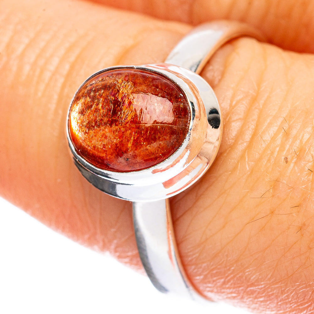 Value Sunstone Ring Size 8.25 (925 Sterling Silver) R3162