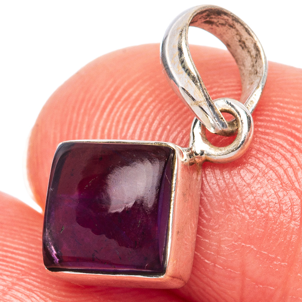 Amethyst Dainty Pendant 3/4" (925 Sterling Silver) P43531