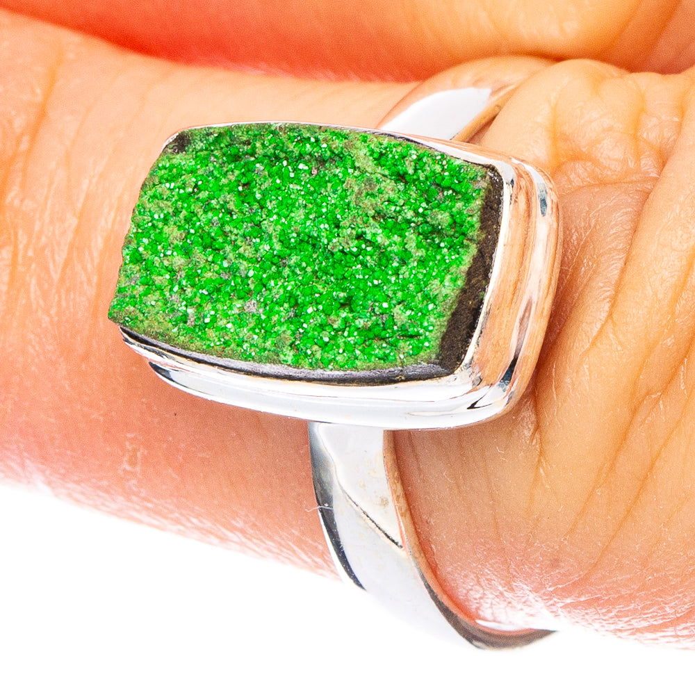 Rare Uvarovite Garnet Ring Size 6.75 (925 Sterling Silver) R6620