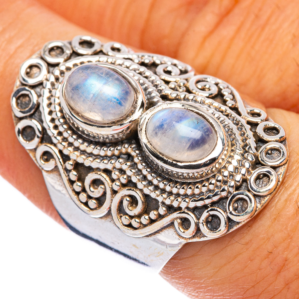 Rainbow Moonstone Ring Size 7 (925 Sterling Silver) R146228