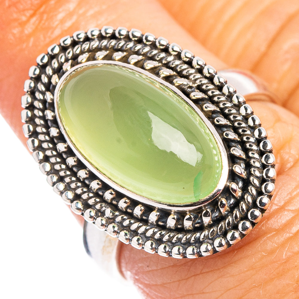 Green Chalcedony Ring Size 7 (.925 Sterling Silver)