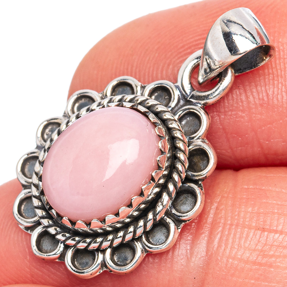 Value Pink Queen Conch Shell Pendant 1 1/8" (925 Sterling Silver) P42027