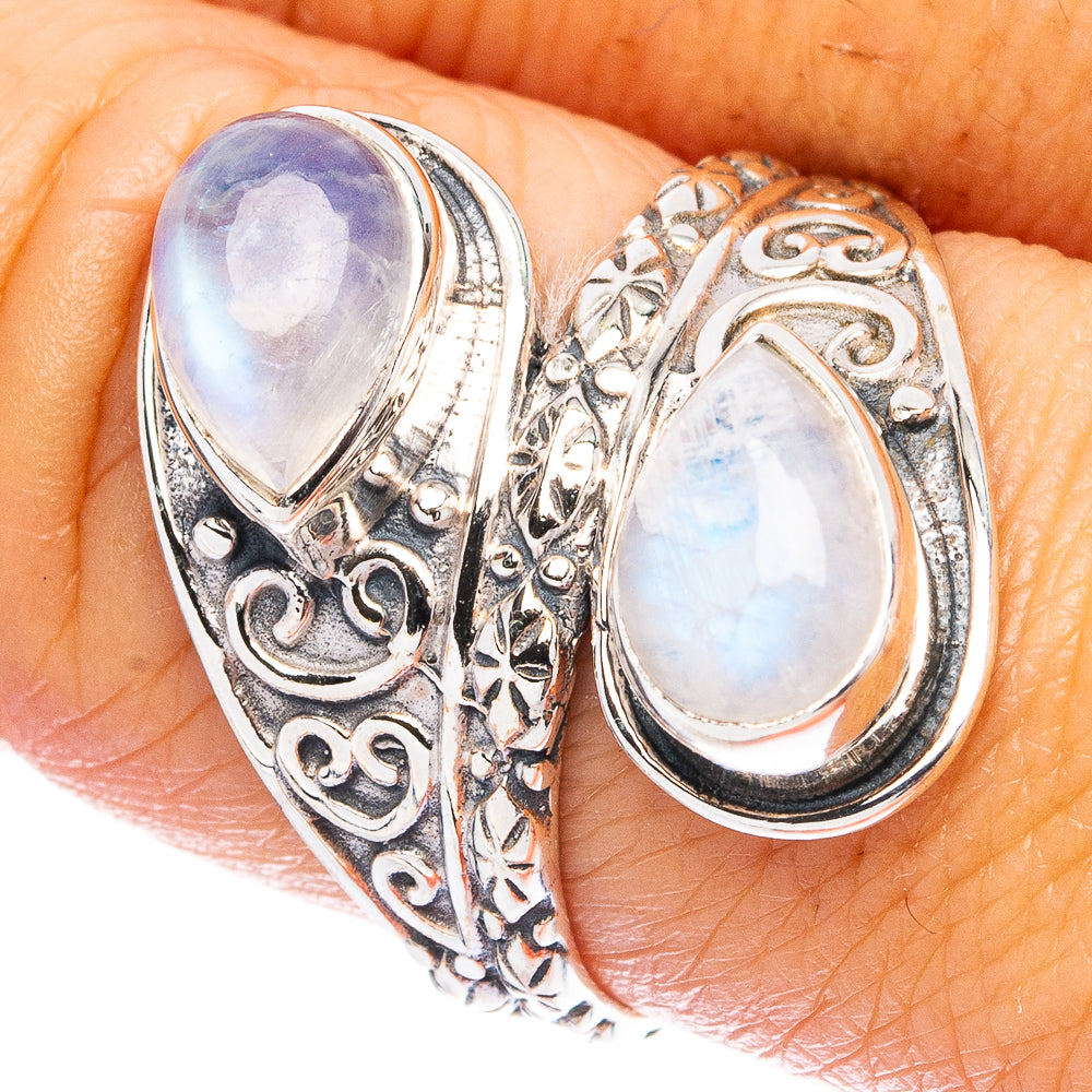 Rainbow Moonstone Ring Size 8.25 (925 Sterling Silver) R4745
