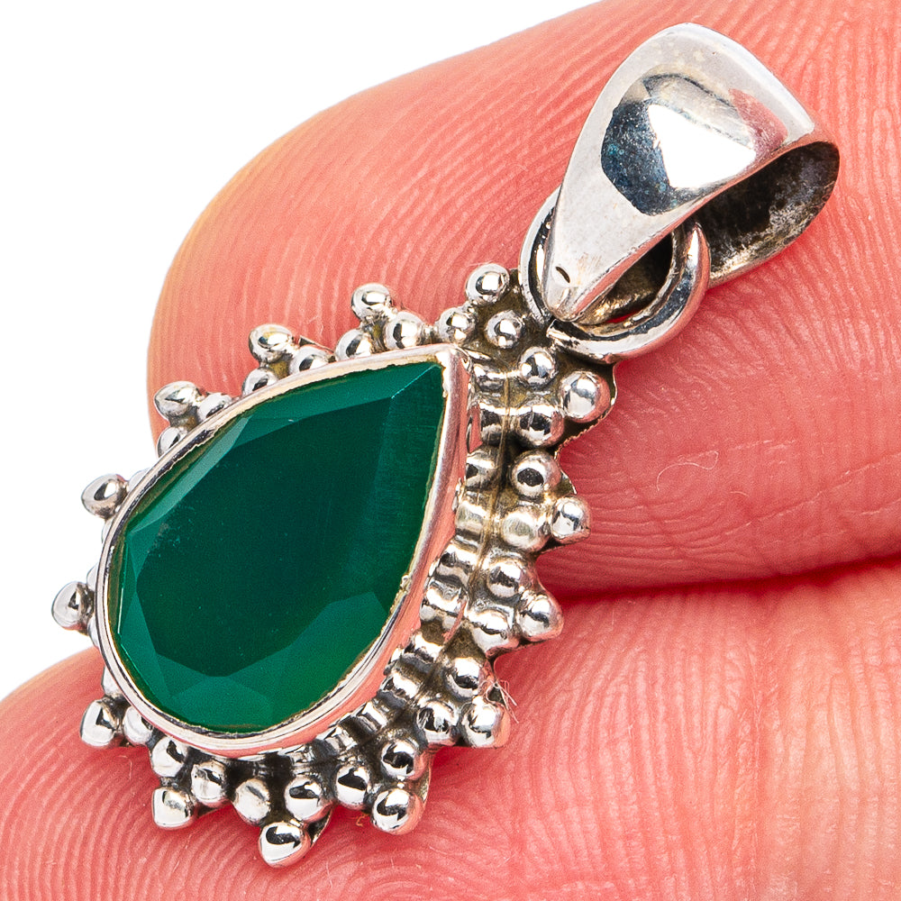 Green Onyx Pendant 1 1/8" (925 Sterling Silver) P45526