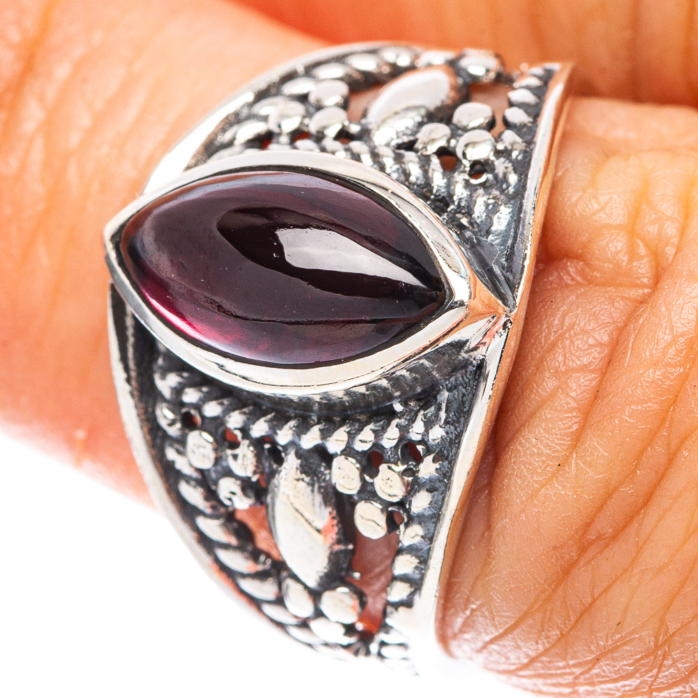 Garnet Dainty Ring Size 6.5 (925 Sterling Silver) R5953
