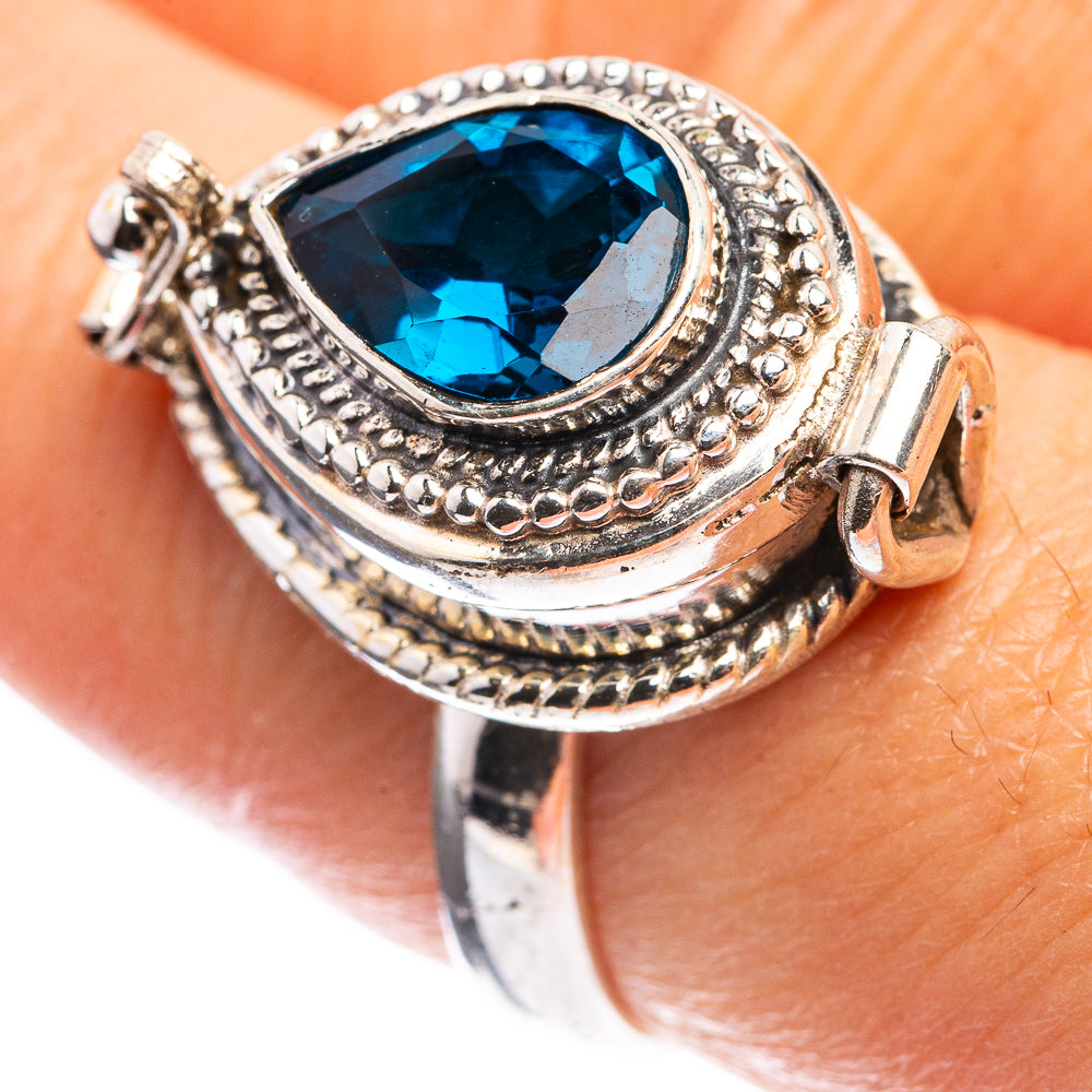 Poison London Blue Topaz Ring Size 7.5 (925 Sterling Silver) R142988