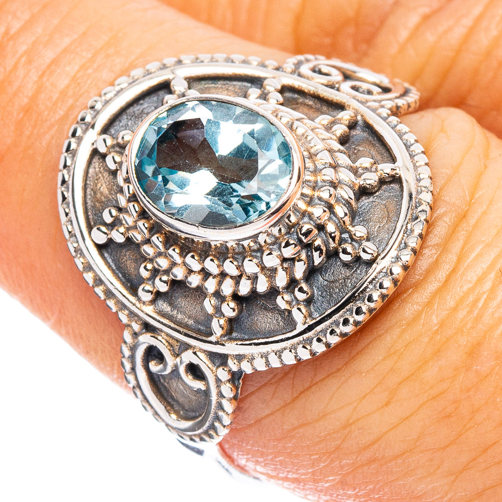 Blue Topaz Ring Size 8 (925 Sterling Silver) R7989