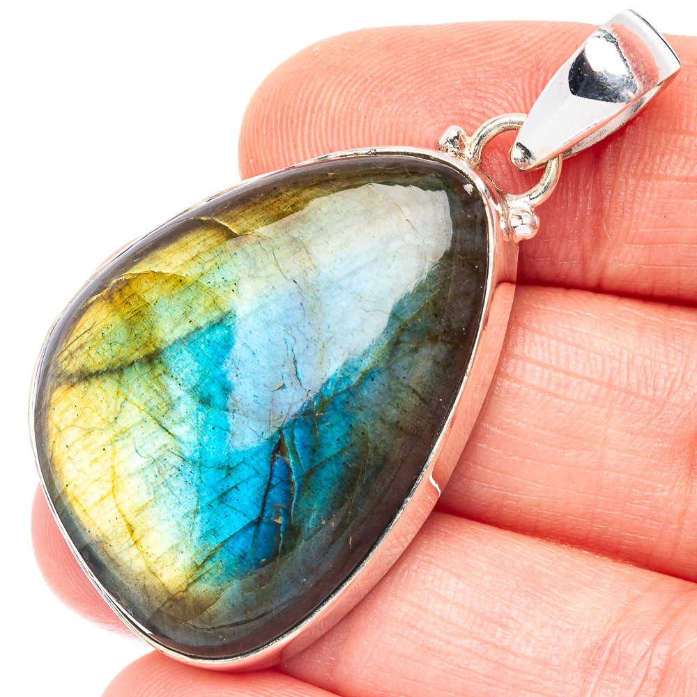 Labradorite Pendant 1 7/8" (925 Sterling Silver) P43874