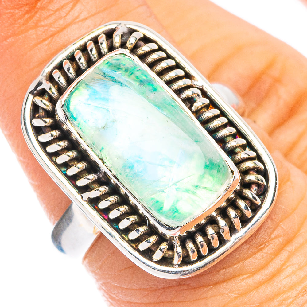 Green Moonstone Ring Size 6.25 (925 Sterling Silver) R7833