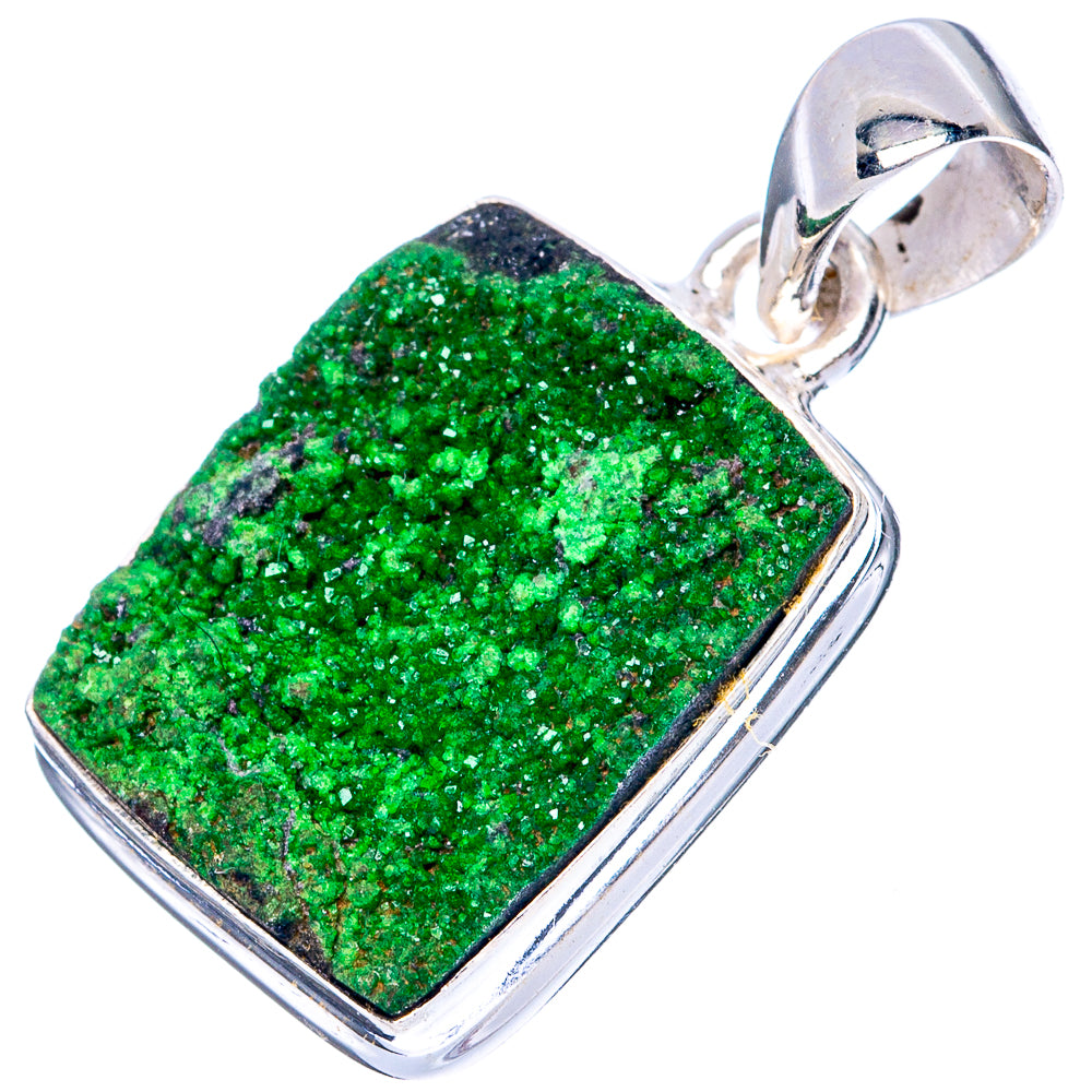 Rare Uvarovite Garnet Pendant 1" (925 Sterling Silver) P42768
