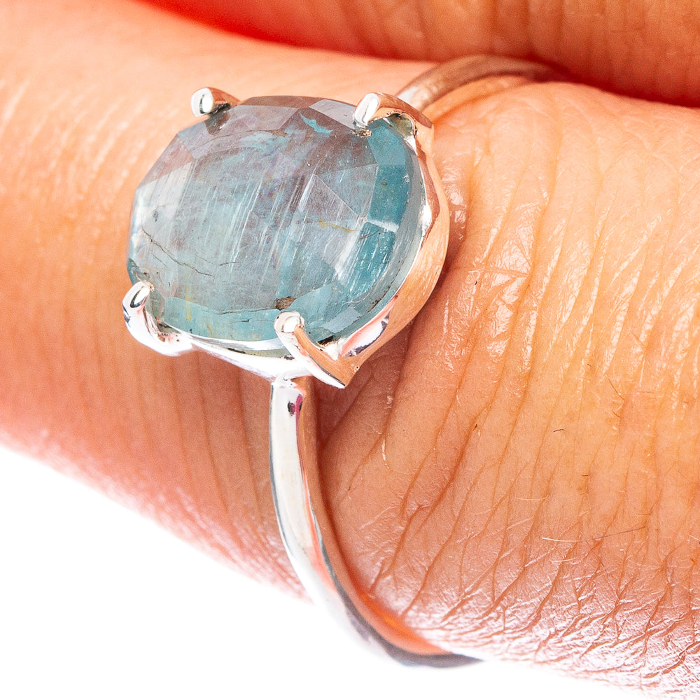 Value Aquamarine Ring Size 8 (925 Sterling Silver) R7491