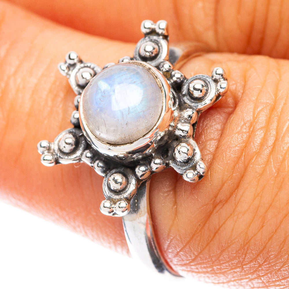 Rainbow Moonstone Flower 925 Sterling Silver Ring Size 7 (925 Sterling Silver) R5483