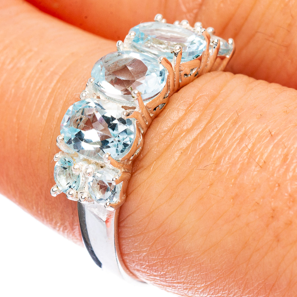 Blue Topaz Ring Size 8 (925 Sterling Silver) R2396