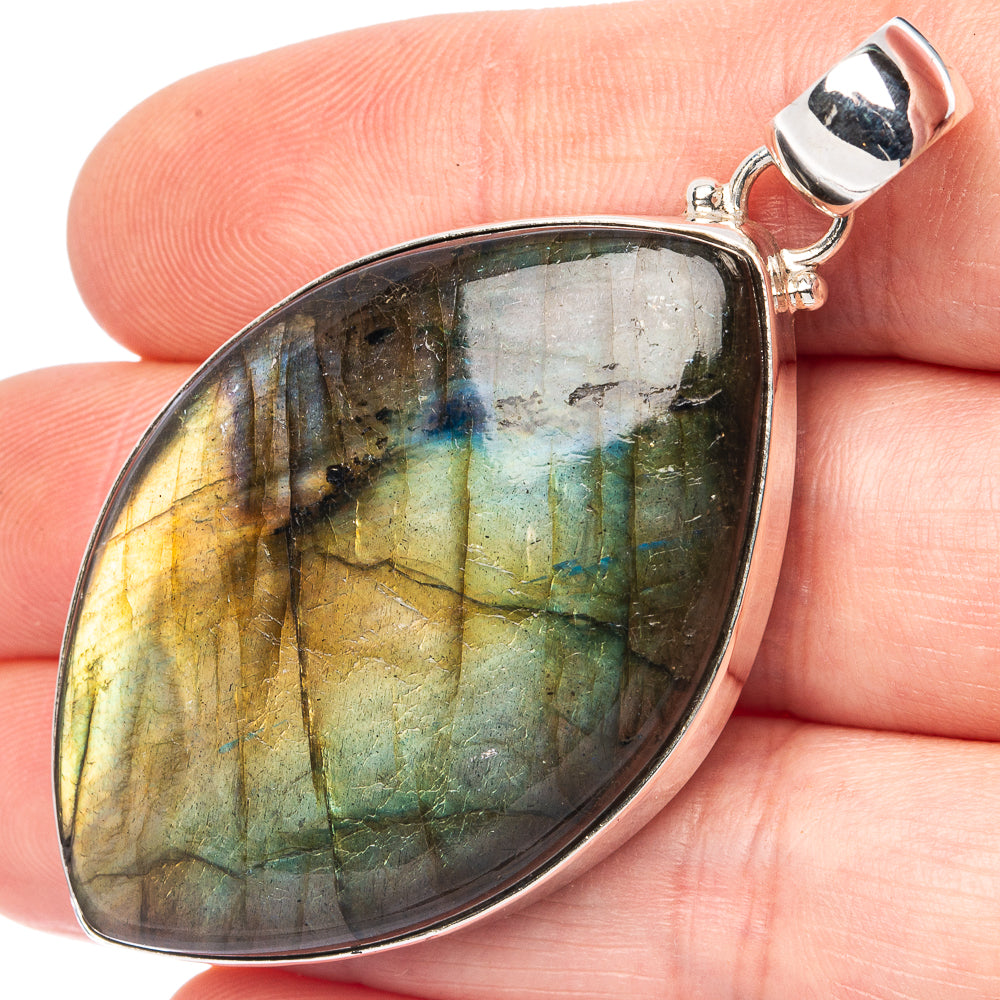 Labradorite Pendant 2 1/4" (925 Sterling Silver) P43197