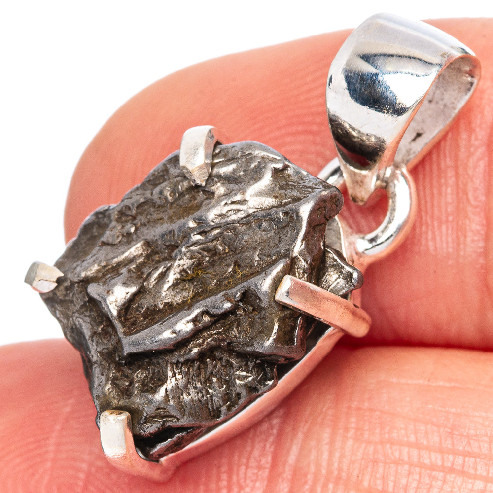 Rare Campo Del Cielo Meteorites  Pendant 1" (925 Sterling Silver) P41650