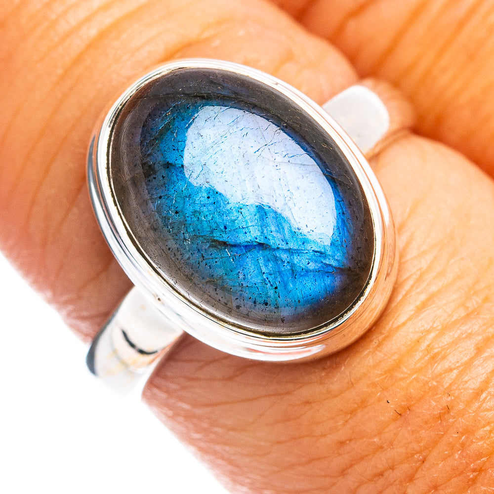 Labradorite Ring Size 8 (.925 Sterling Silver)