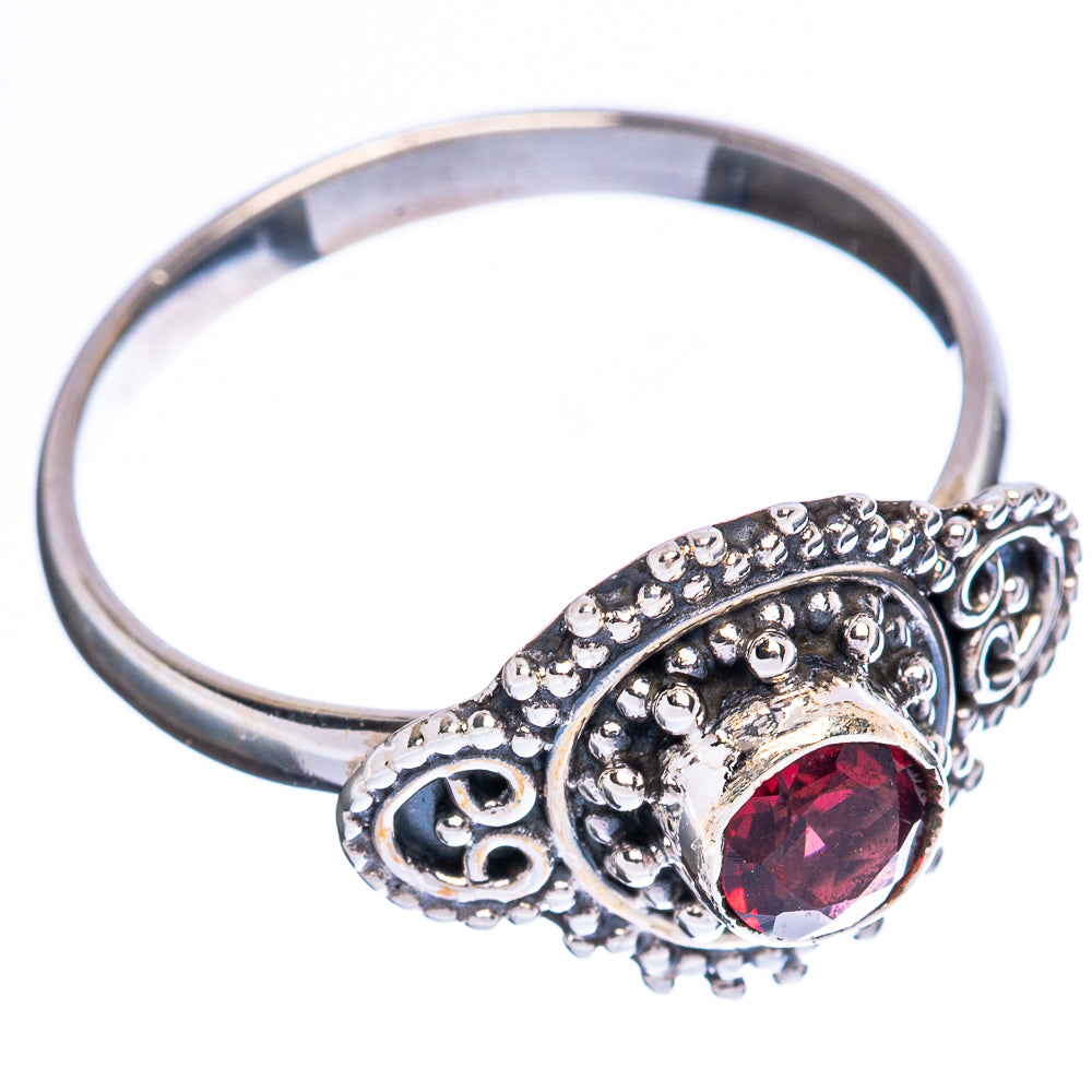 Value Garnet Ring Size 8.75 (925 Sterling Silver) R3169