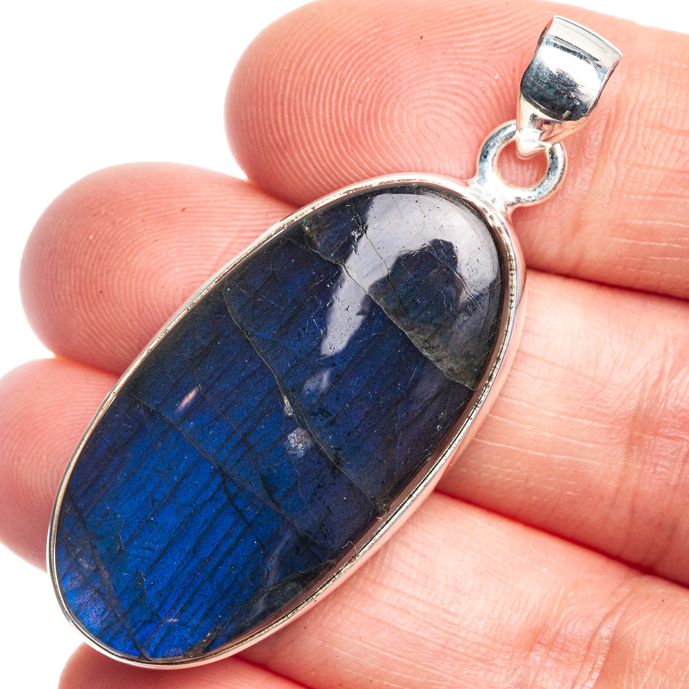 Labradorite Pendant 1 7/8" (925 Sterling Silver) P39214