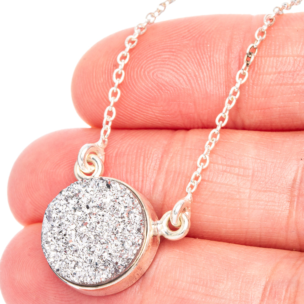 Metallic Druzy Necklace 17 1/4" (925 Sterling Silver) N90081