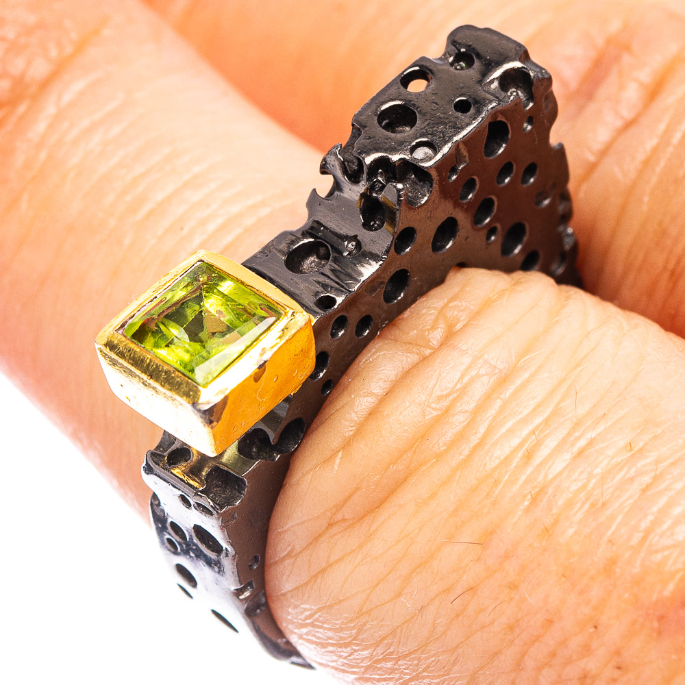 Peridot Black Rhodium Plated Ring Size 6.75 (.925 Sterling Silver)