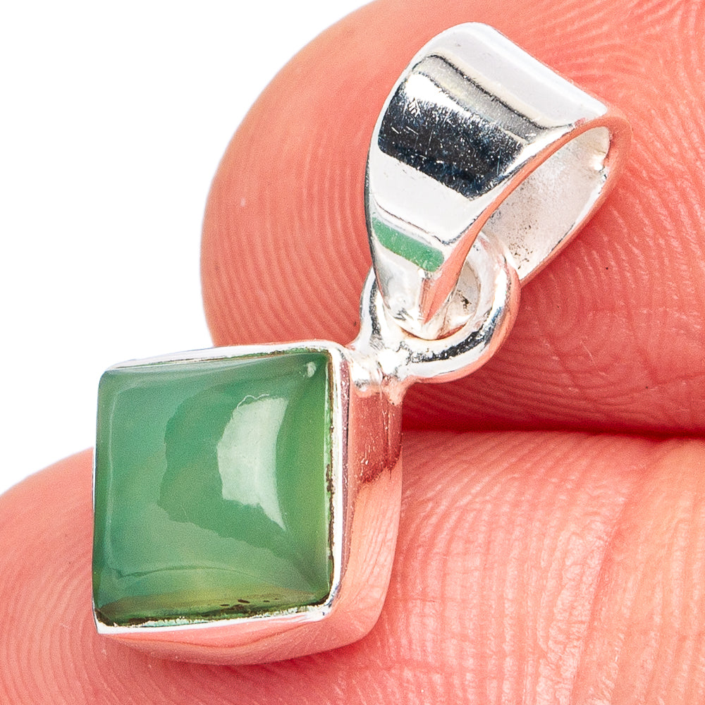 Chrysoprase Pendant 3/4" (925 Sterling Silver) P45501